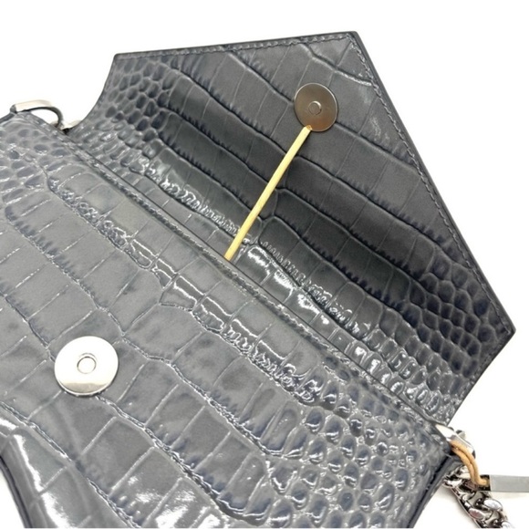 Michael Kors Collection Manhatta Medium Crocodile Embossed Patent Leather Bag - Picture 11 of 12